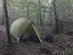 Dag 3: Top kampeerplaats aan de rivier.