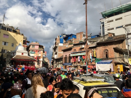 Een beetje volk in Kathmandu.