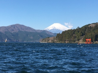 Mount Fuji aan Lake Hakone.